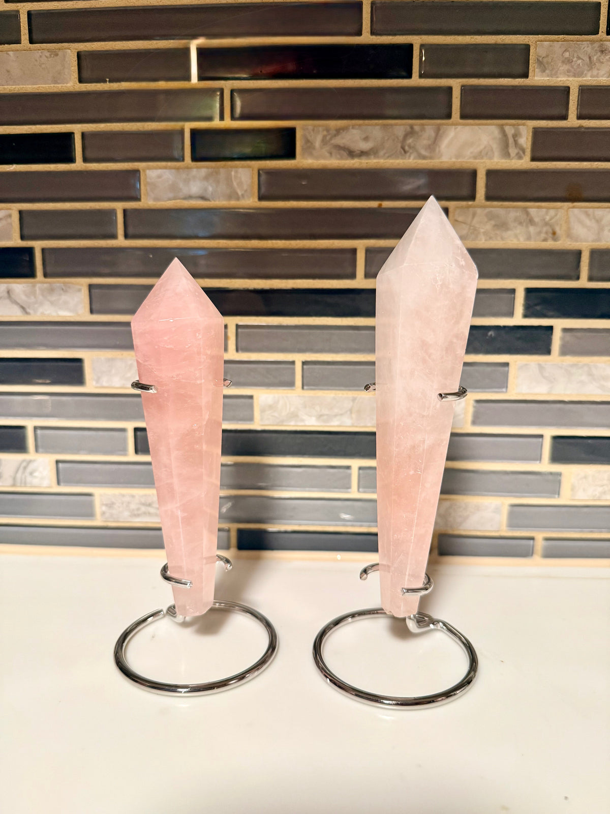 Rose Quartz Generator with Stand