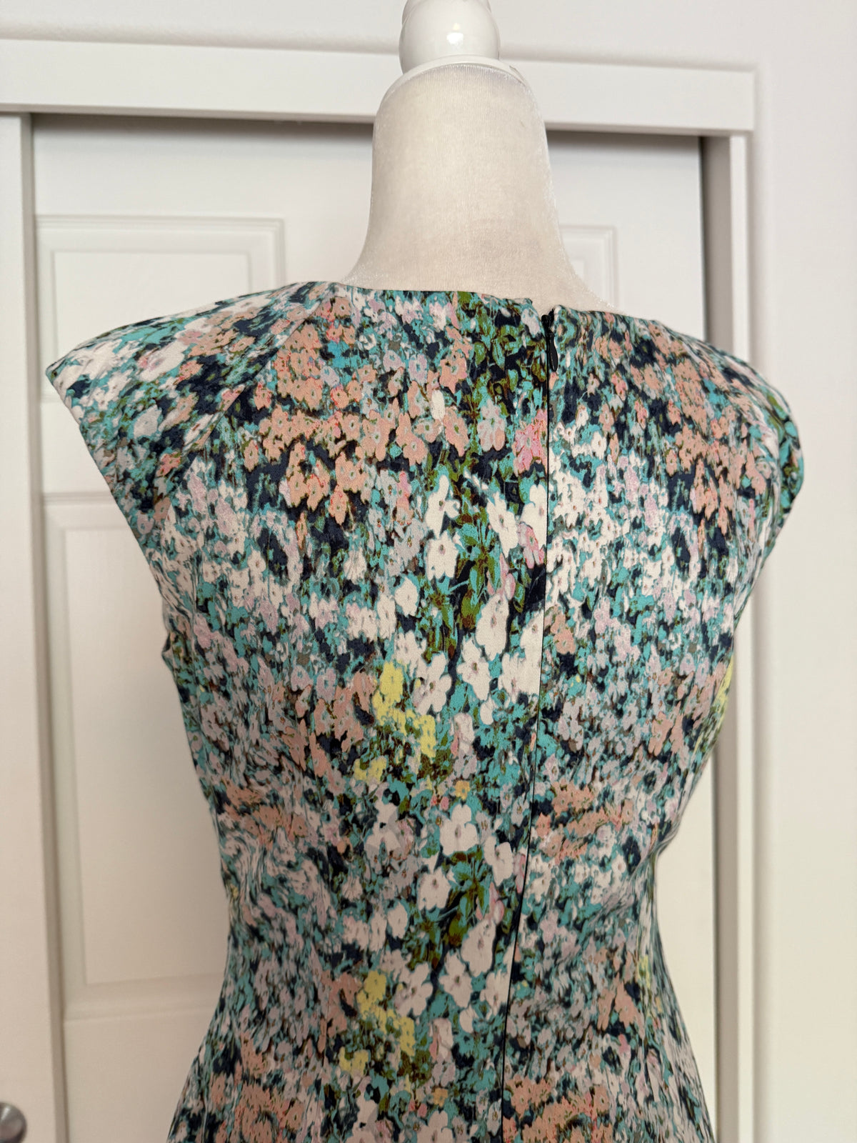 Adrianna Papell green/blue floral print cap-sleeve gathered sheath dress