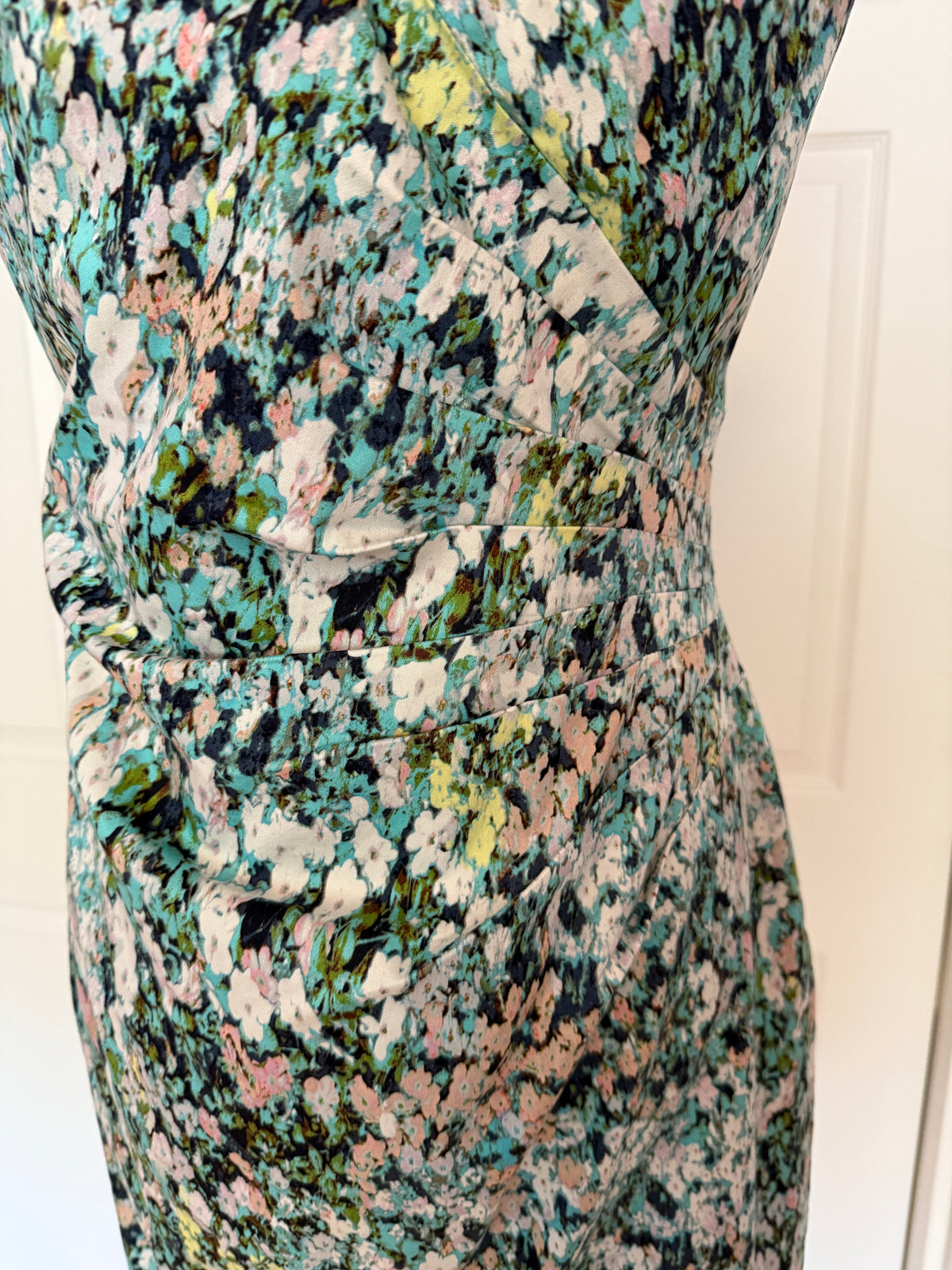 Adrianna Papell green/blue floral print cap-sleeve gathered sheath dress