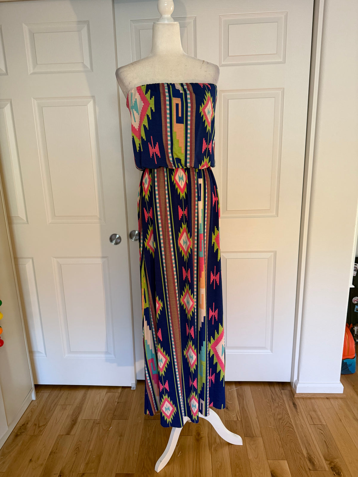 Style Rack Strapless Blue Aztec print maxi dress