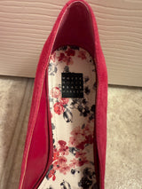 White House Black Market Fuchsia Lana Cardinal Suede Pointy Pumps