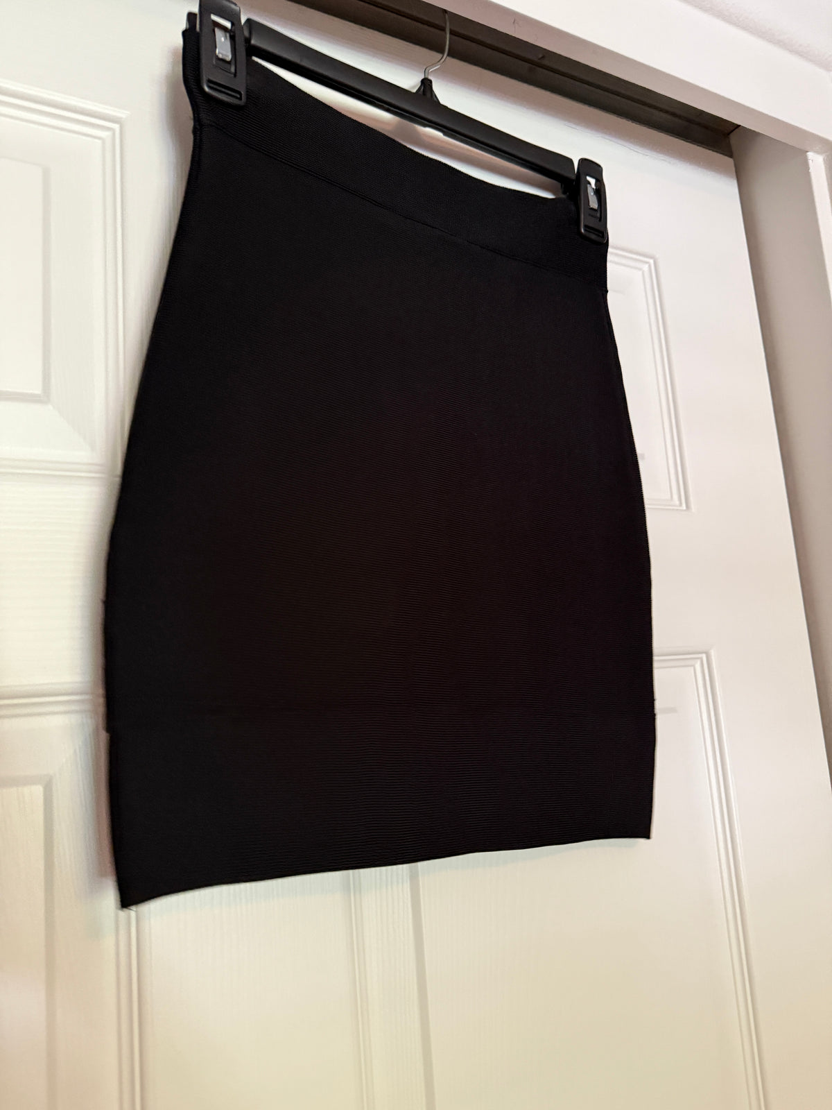 BCBGMaxazria 'Sylvie' Black Bodycon Bandage Power Mini Skirt Size XS