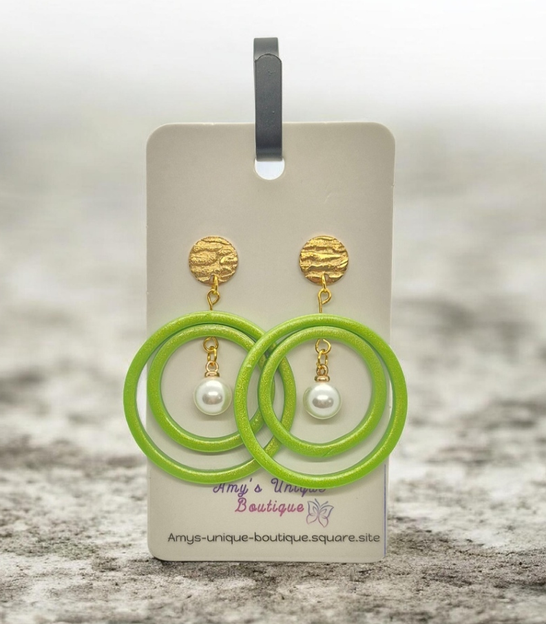 Saturn Pearl Earrings