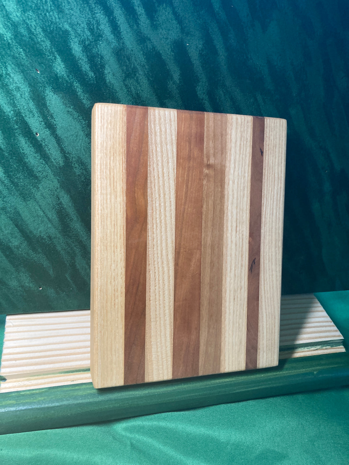 Small wood cutting board
