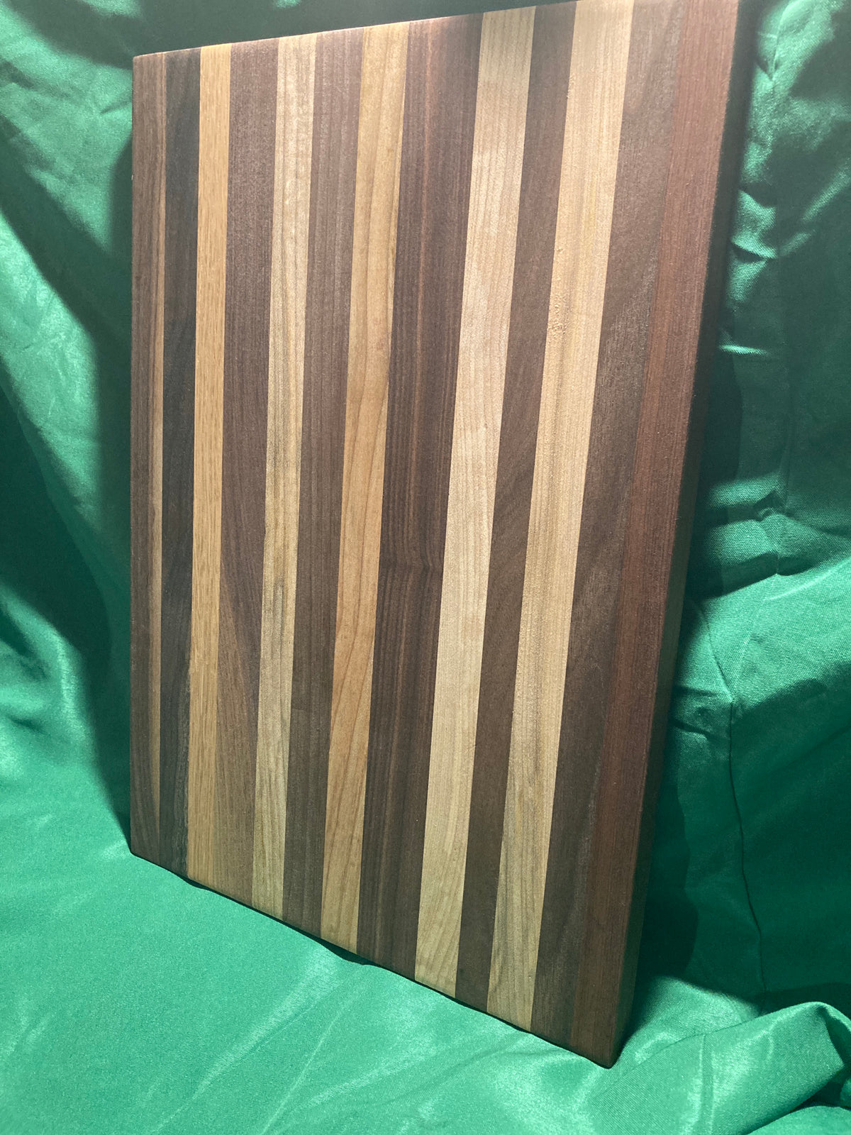 Extra large cutting board. 12”x18”. Kitchen food prep. Family gatherings. Reclaimed wood. Handmade gift. Maple wood. Walnut wood.