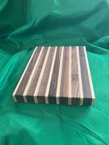 Medium wood cutting board
