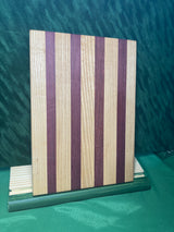 Medium wood cutting board