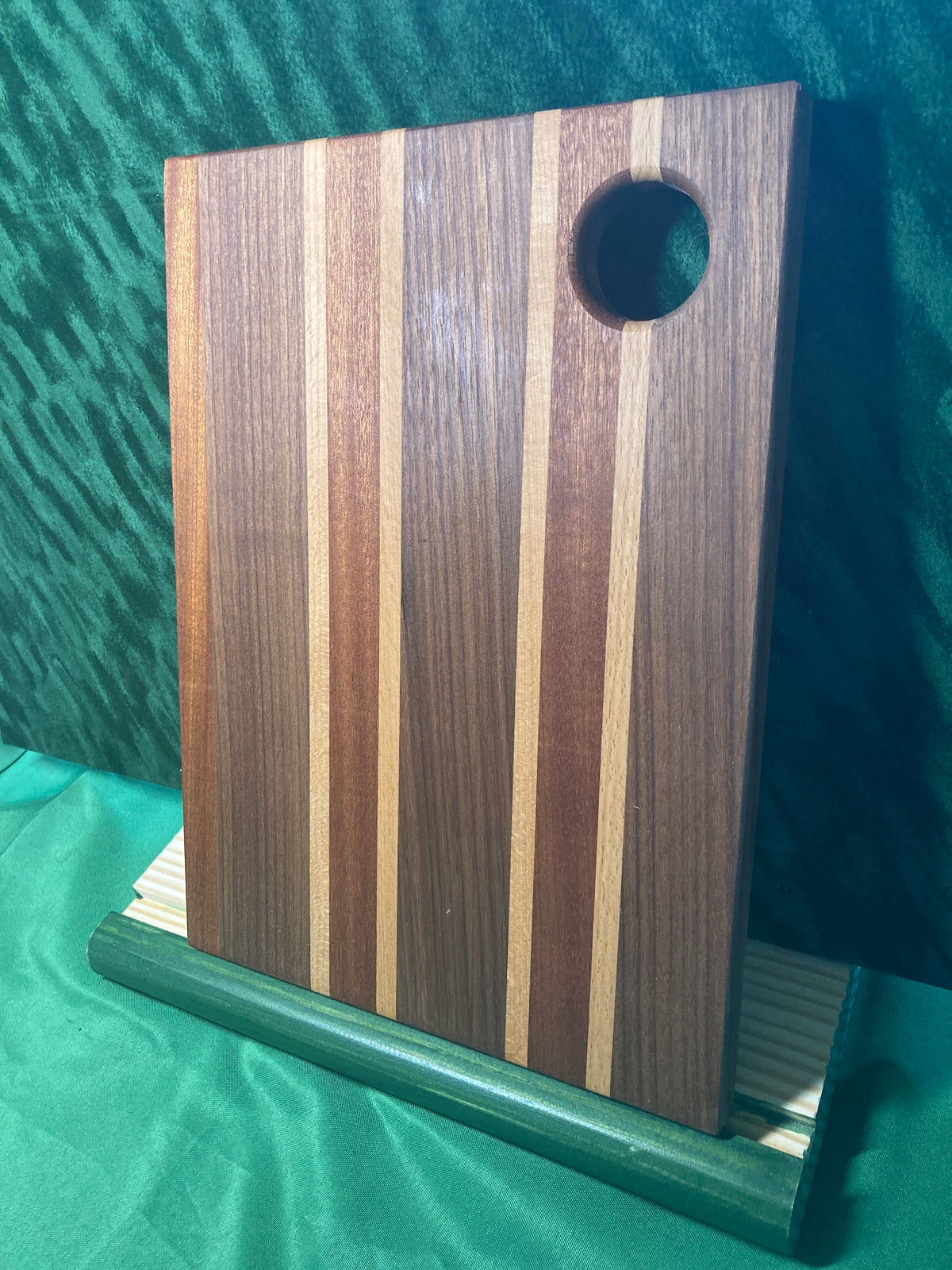 Medium wood Charcuterie board w/ hanging hole
