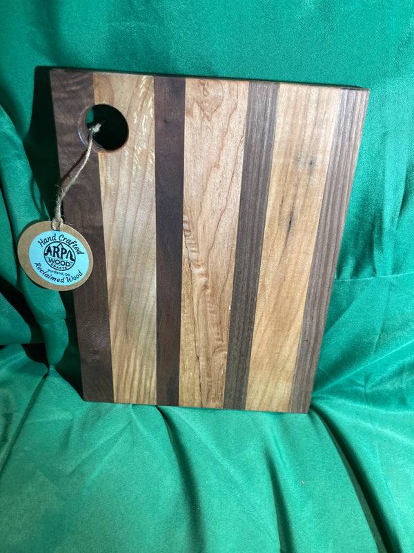 Medium wood Charcuterie board w/ hanging hole. Food prep. Hanging. Reclaimed wood. Handcrafted. High quality. Handmade gift. Walnut wood. Maple wood.