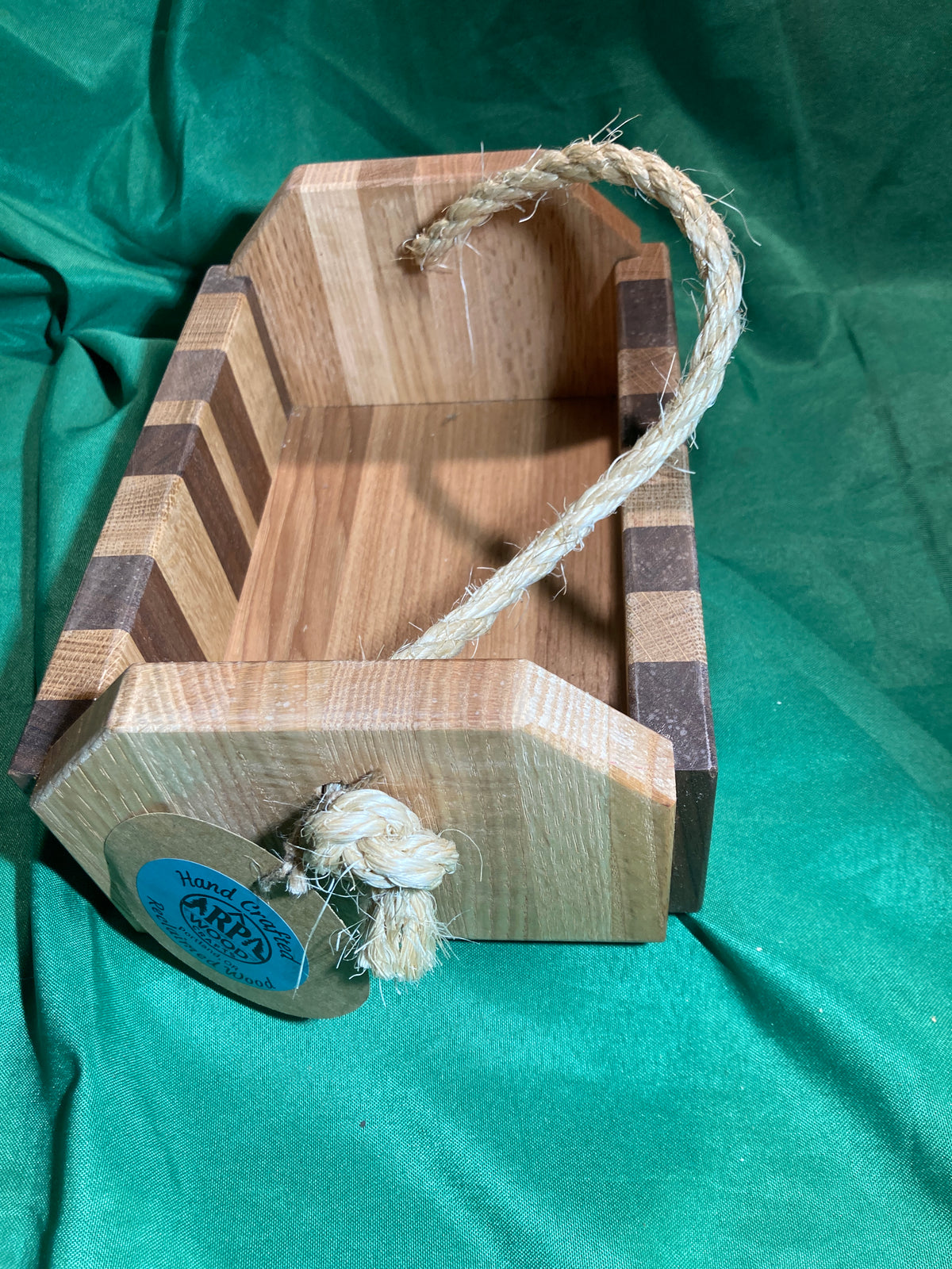 Wood box with rope handle. Home decor. Bathroom decor. Small storage. Reclaimed wood. Handmade gift. High quality. Oak wood. Walnut wood.