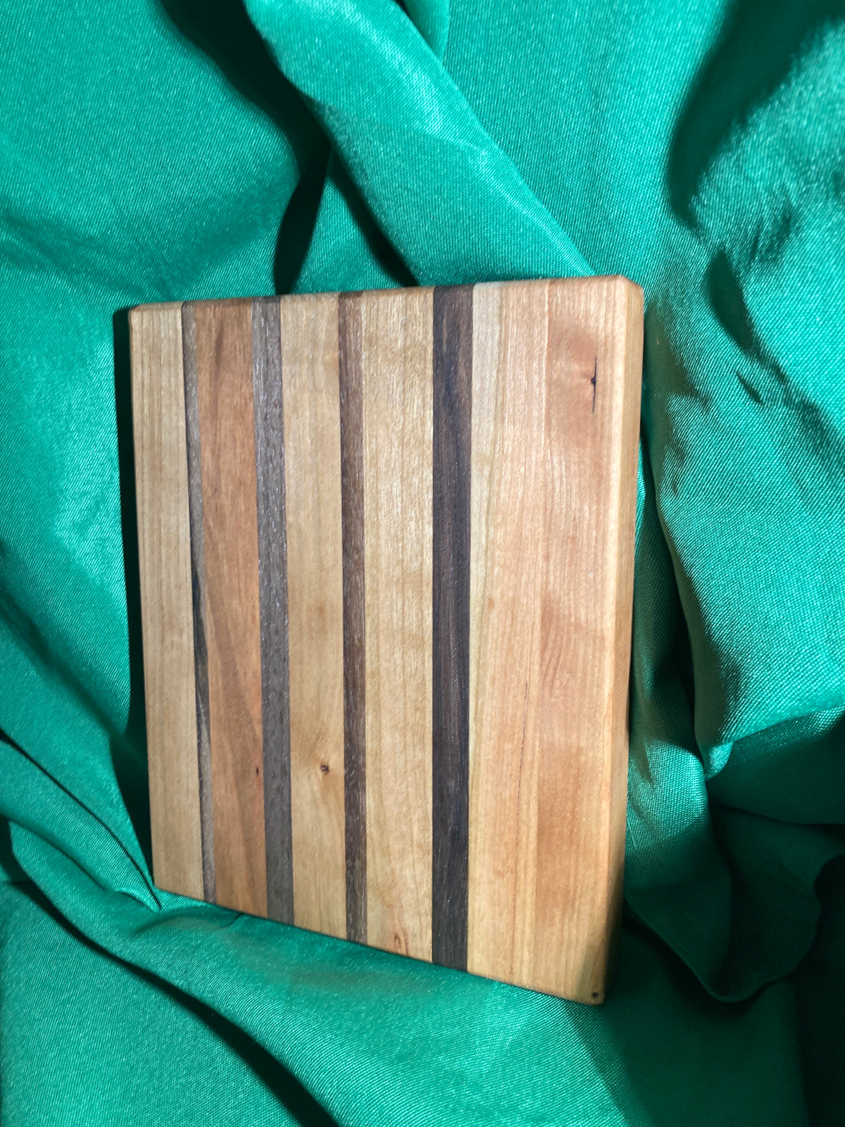 Small wood cutting board. Handcrafted charcuterie board. Cheese board. Small kitchen, r.v., camping, dorm room. Reclaimed wood. Crafted with black walnut and cherry wood.