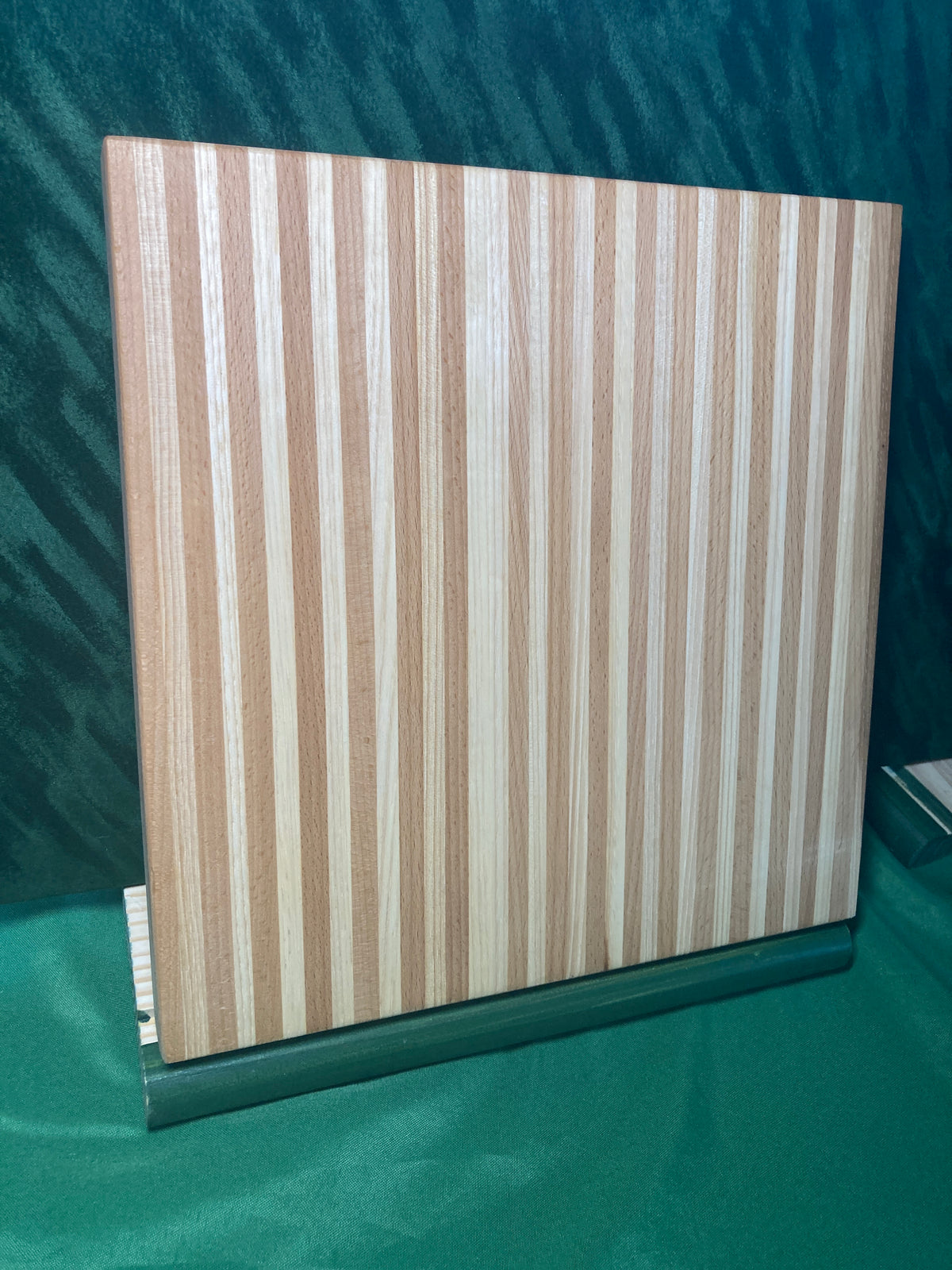 Large wood cutting board