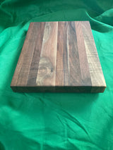 Medium wood cutting board