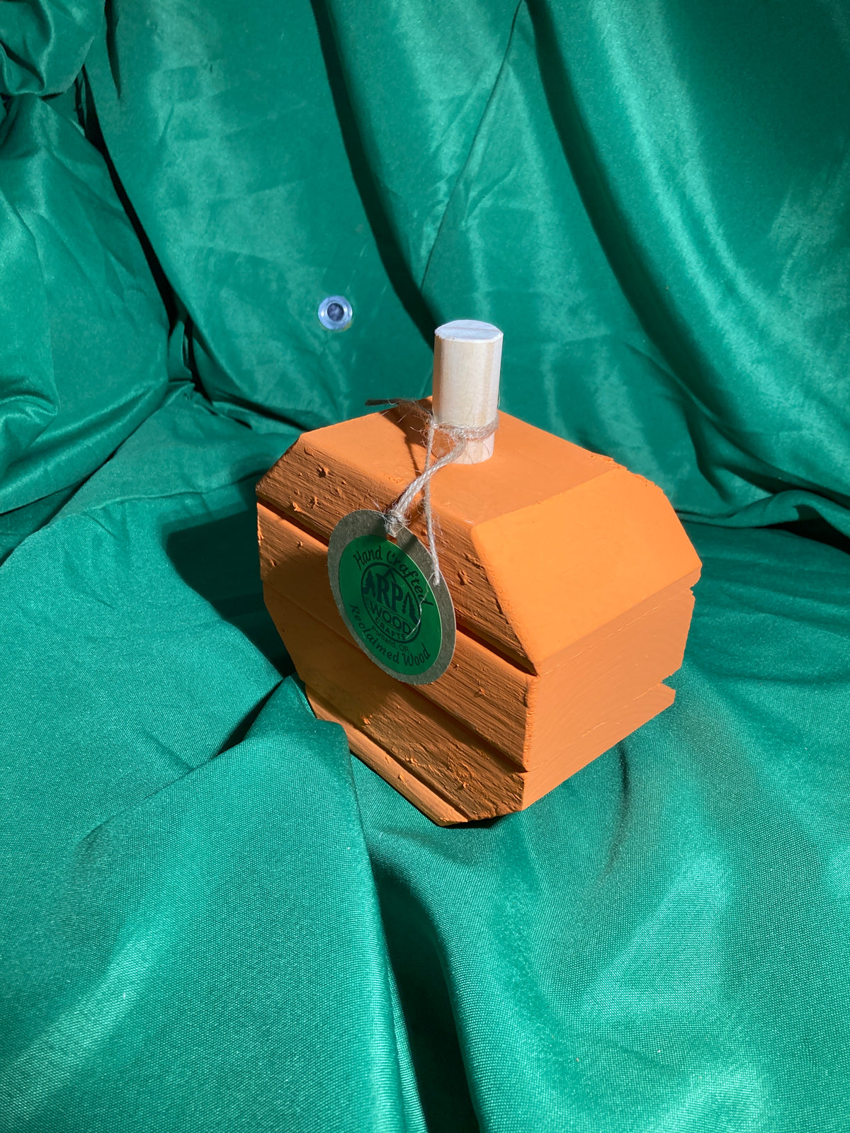 Small wood pumpkin. Fall decor. Handcrafted reclaimed wood. Hand painted room decor.