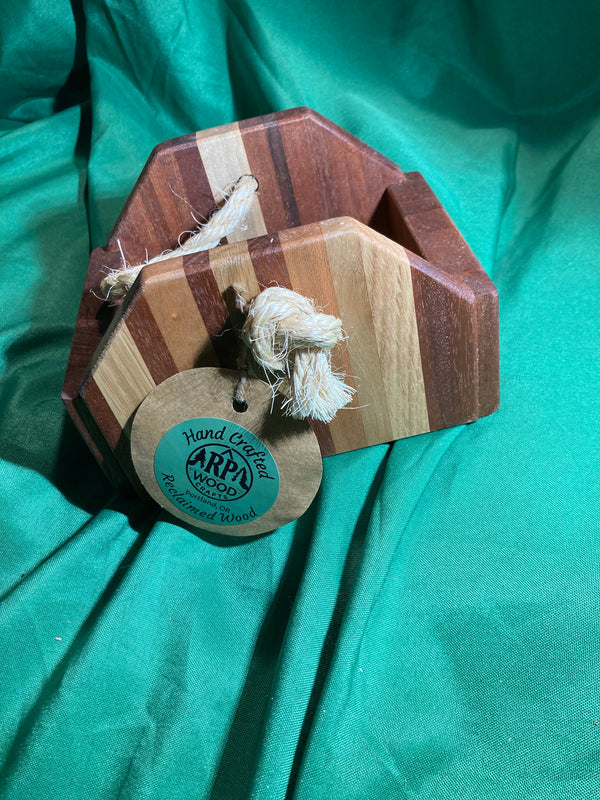 Wood box with rope handle. Home decor. Bathroom decor. Small storage. Reclaimed wood. Handmade gift. High quality. Oak wood. Sapele wood. Walnut wood. Cherry wood.